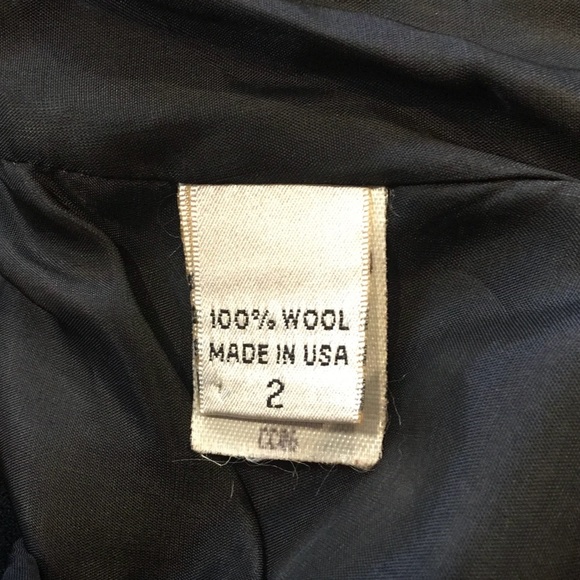 Bebe Woman’s Black Wool Blazer w/Rayon Lining, Single-Breasted 4-Button; Size 2 - Picture 3 of 8